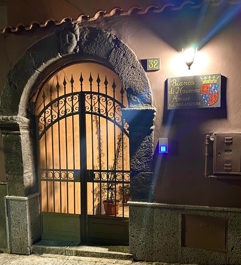 Bianca di Navarra House