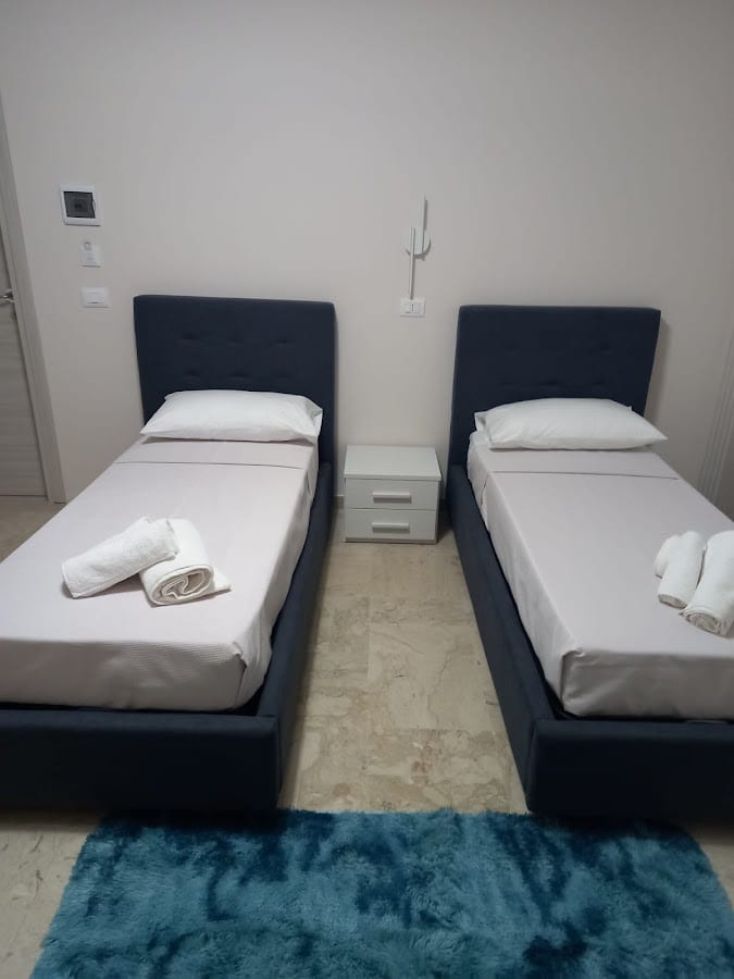Lovely Bianco - Rooms & Apartment