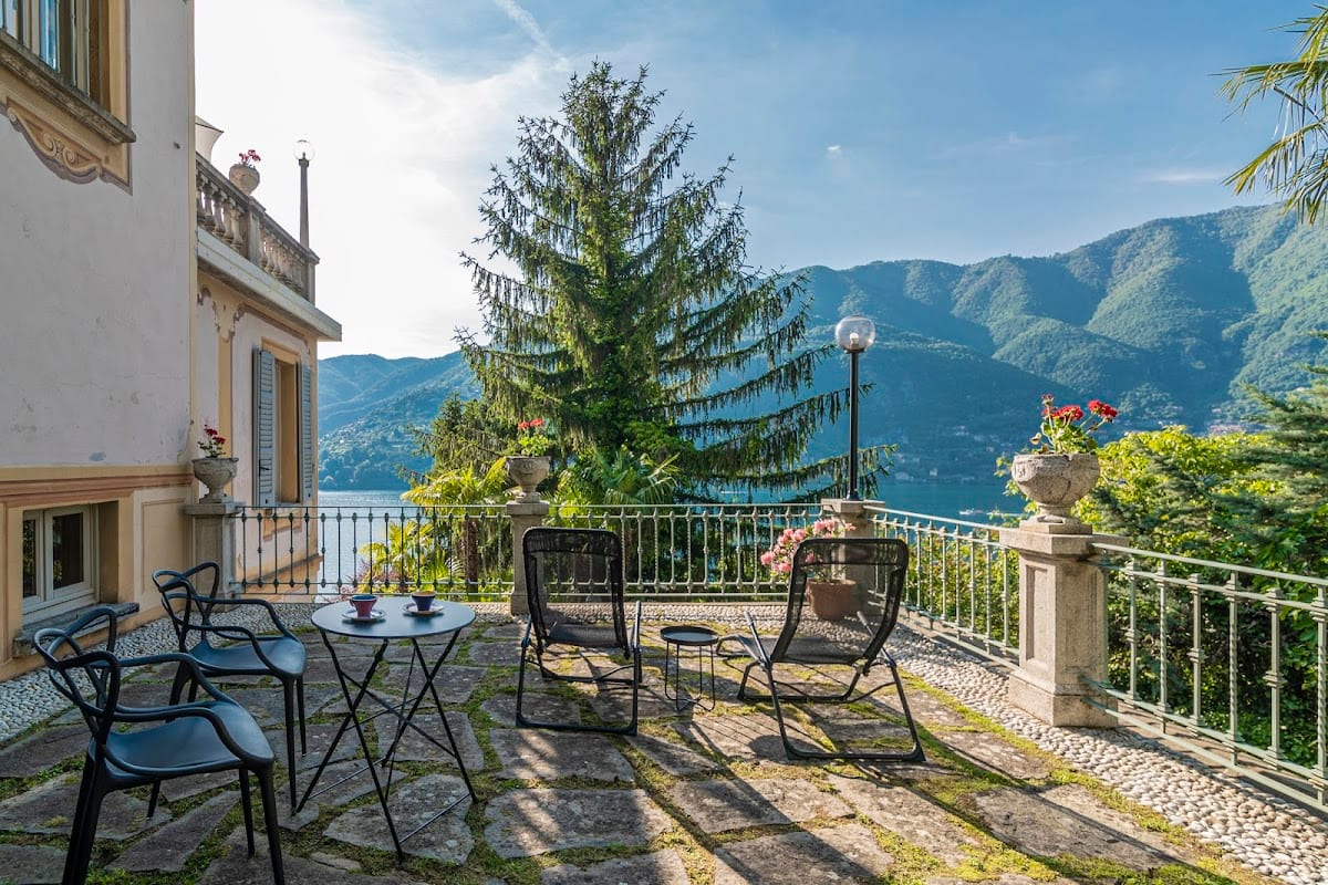 Villa Costanza