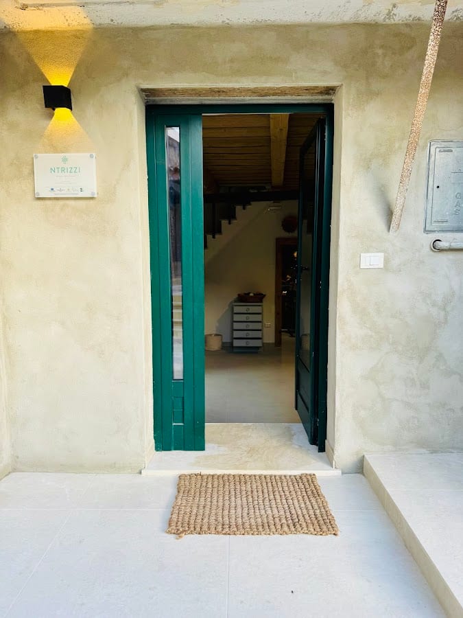 Ntrizzi - workshop, b&b, wellbeing