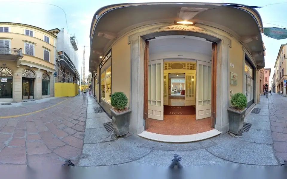 Hotel Corona d'Oro 1890