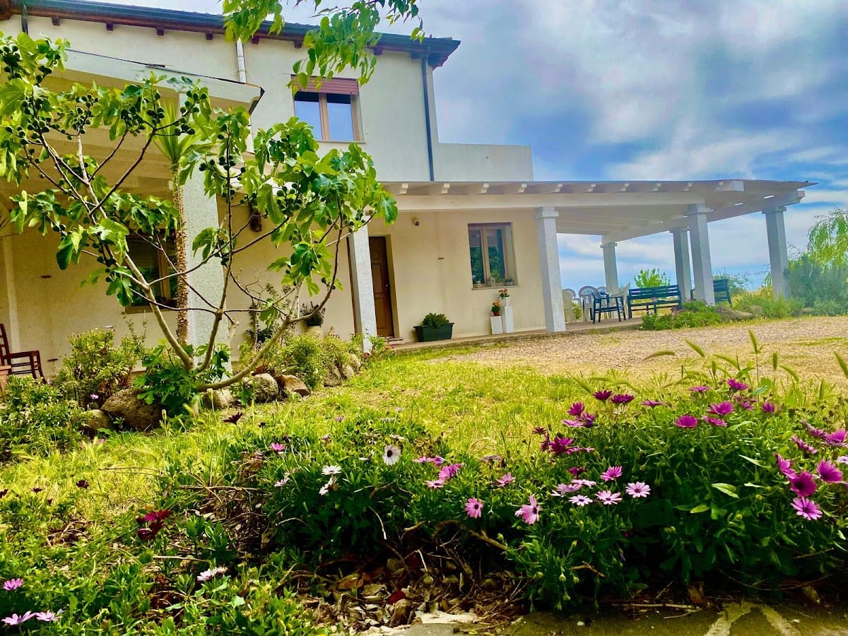Alma bed & breakfast E7053