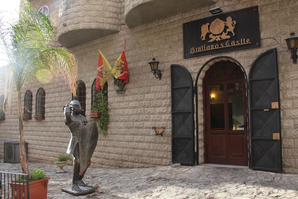 Hotel Ristorante Castello di Giuliano