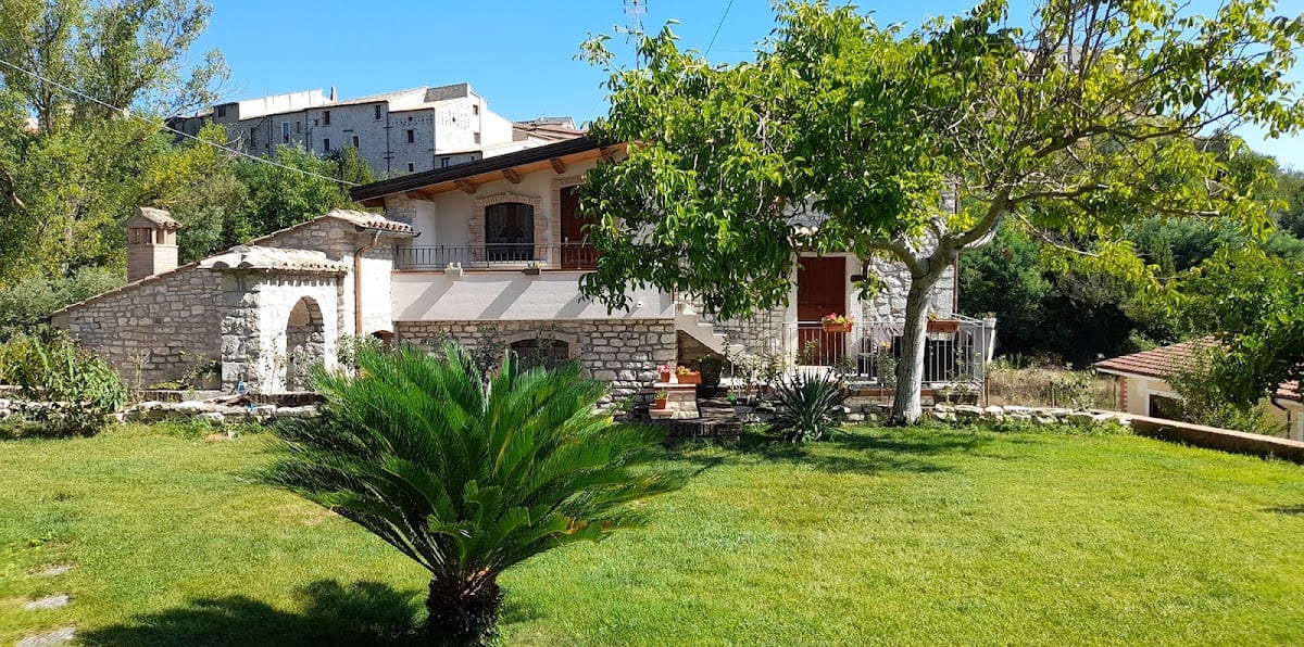 La Maison Du Pont Relais | Bed and breakfast Hotel Pietrelcina