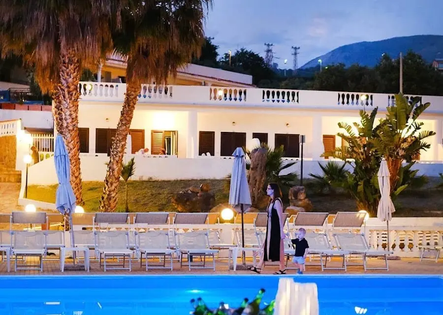 Hotel Diamond Residence