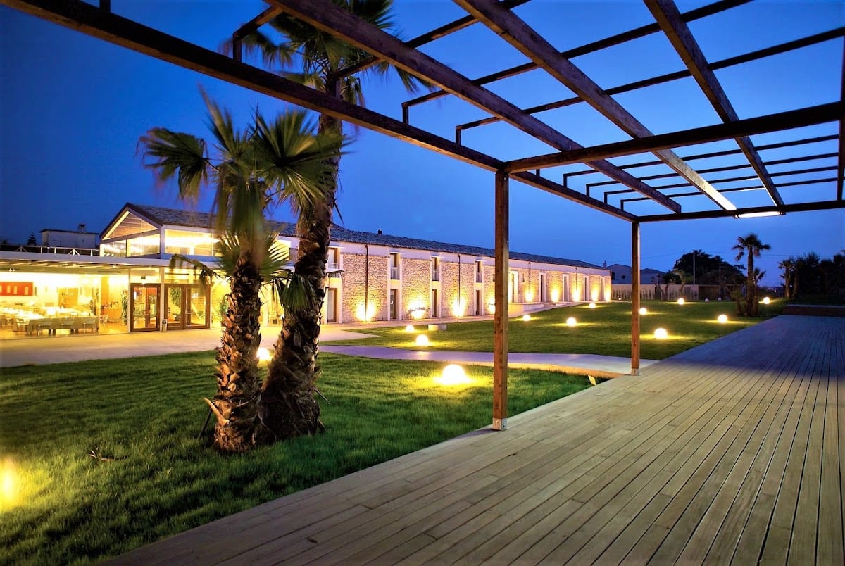 New Villa Carlotta