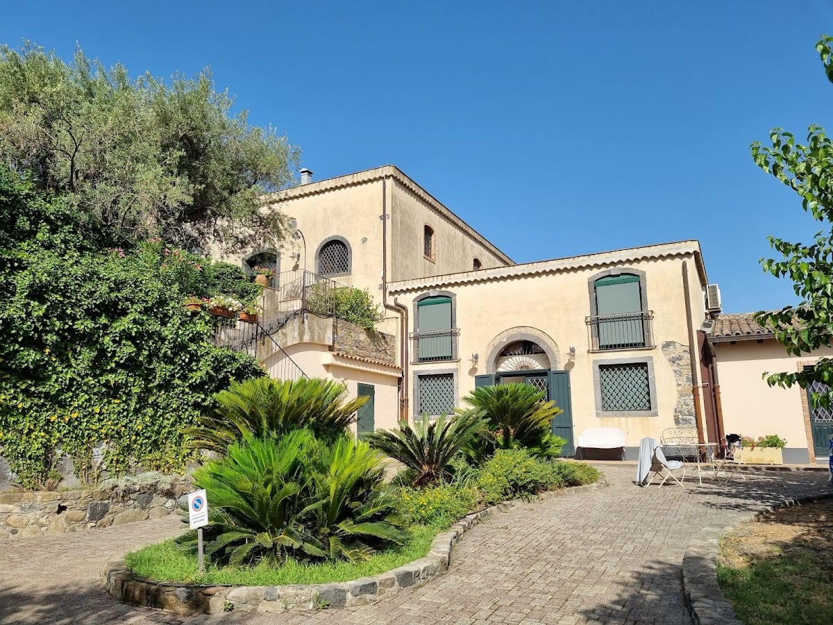 Antico Borgo Country Hotel