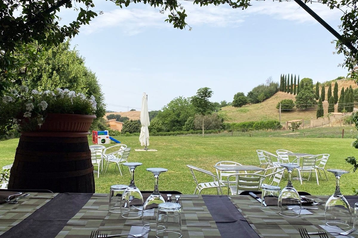 Agriturismo "I Tre Tigli" - Ristorante - Pizzeria - Eventi - Camere