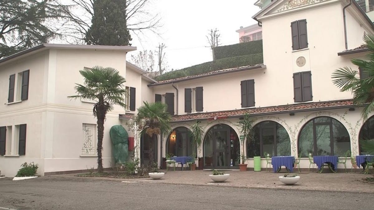 Hotel Ristorante La Grotta
