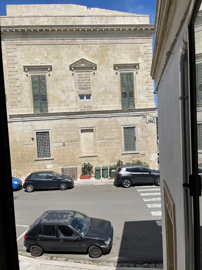 Dimora Storica Casa Sicuro B&B