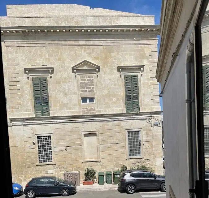 Dimora Storica Casa Sicuro B&B