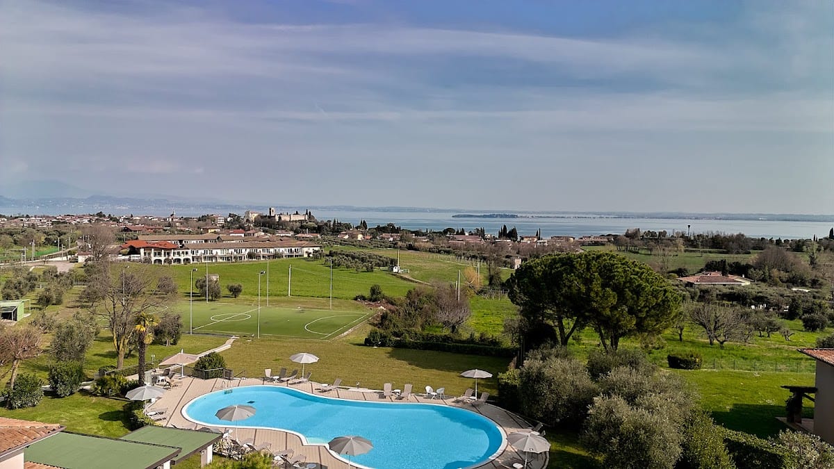 Moniga Resort