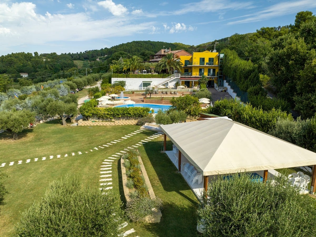 Hotel Le Cave Sirolo