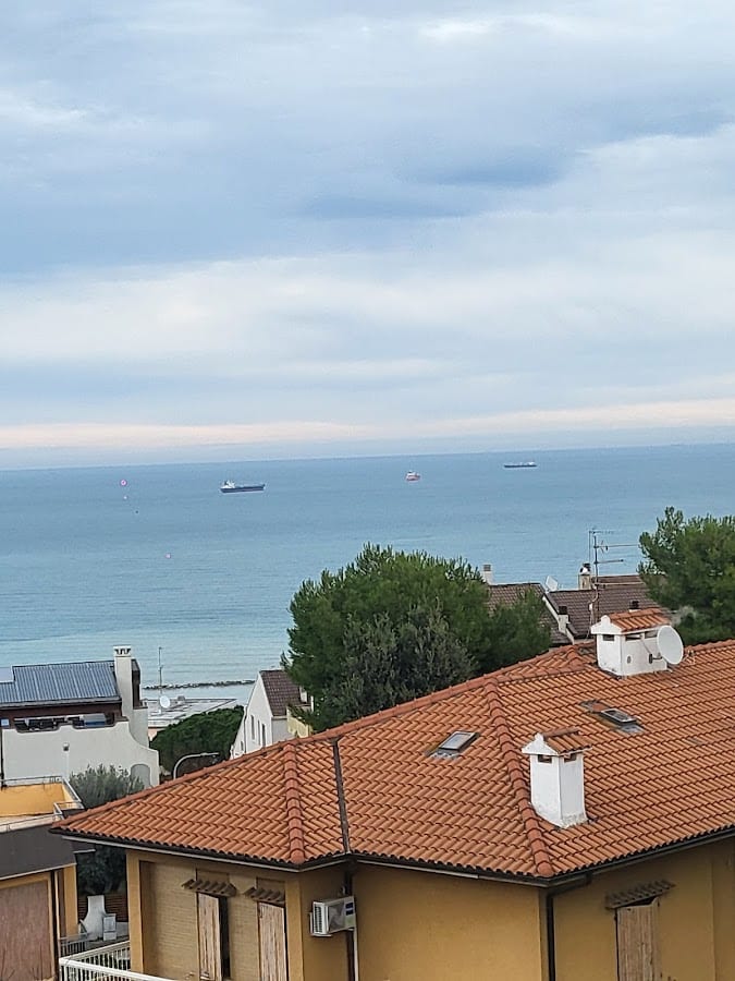 B&B Residenza Leonardo Falconara Marittima