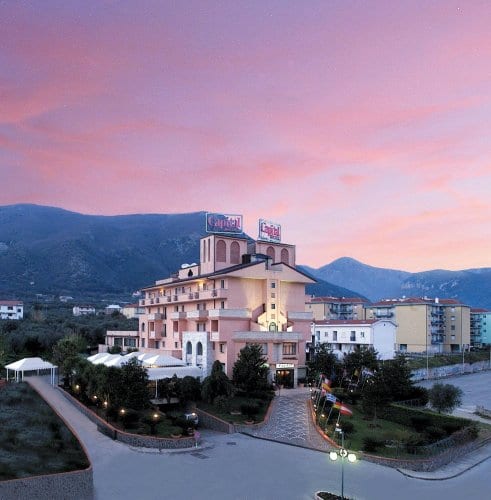 Hotel Capital
