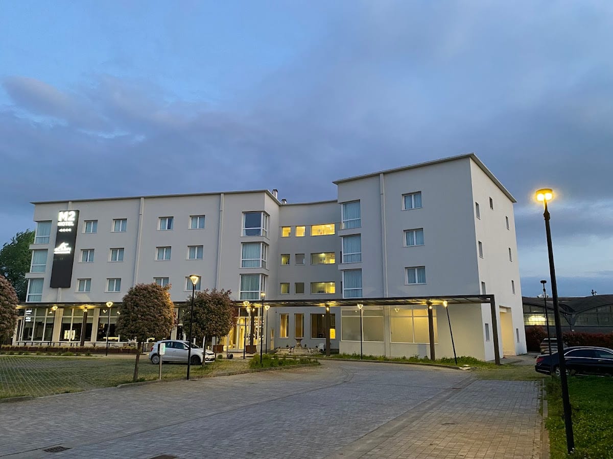 M2 Hotel