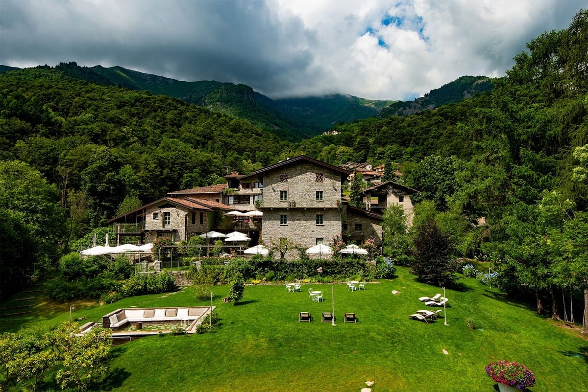 La Bursch Country House