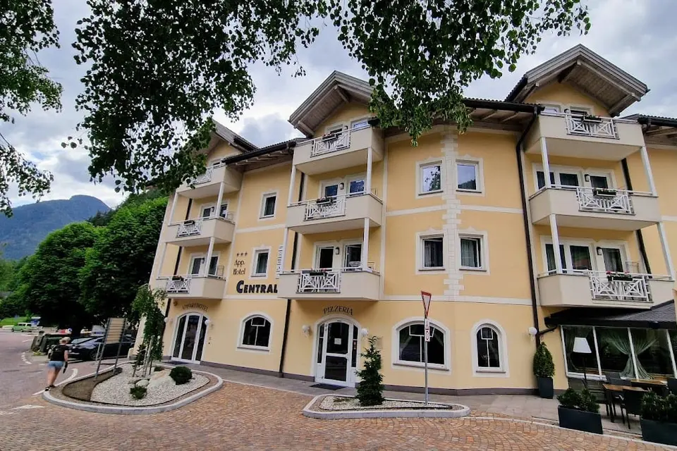 Apparthotel Central