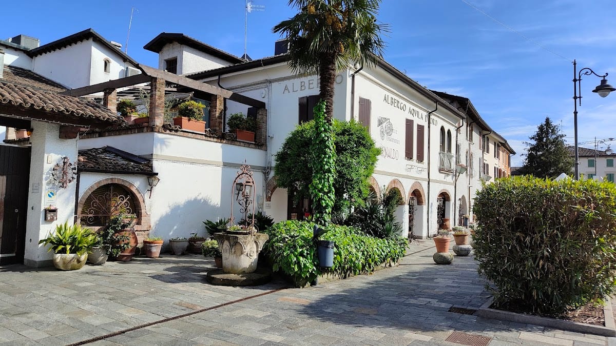 Albergo Aqvila D'Oro