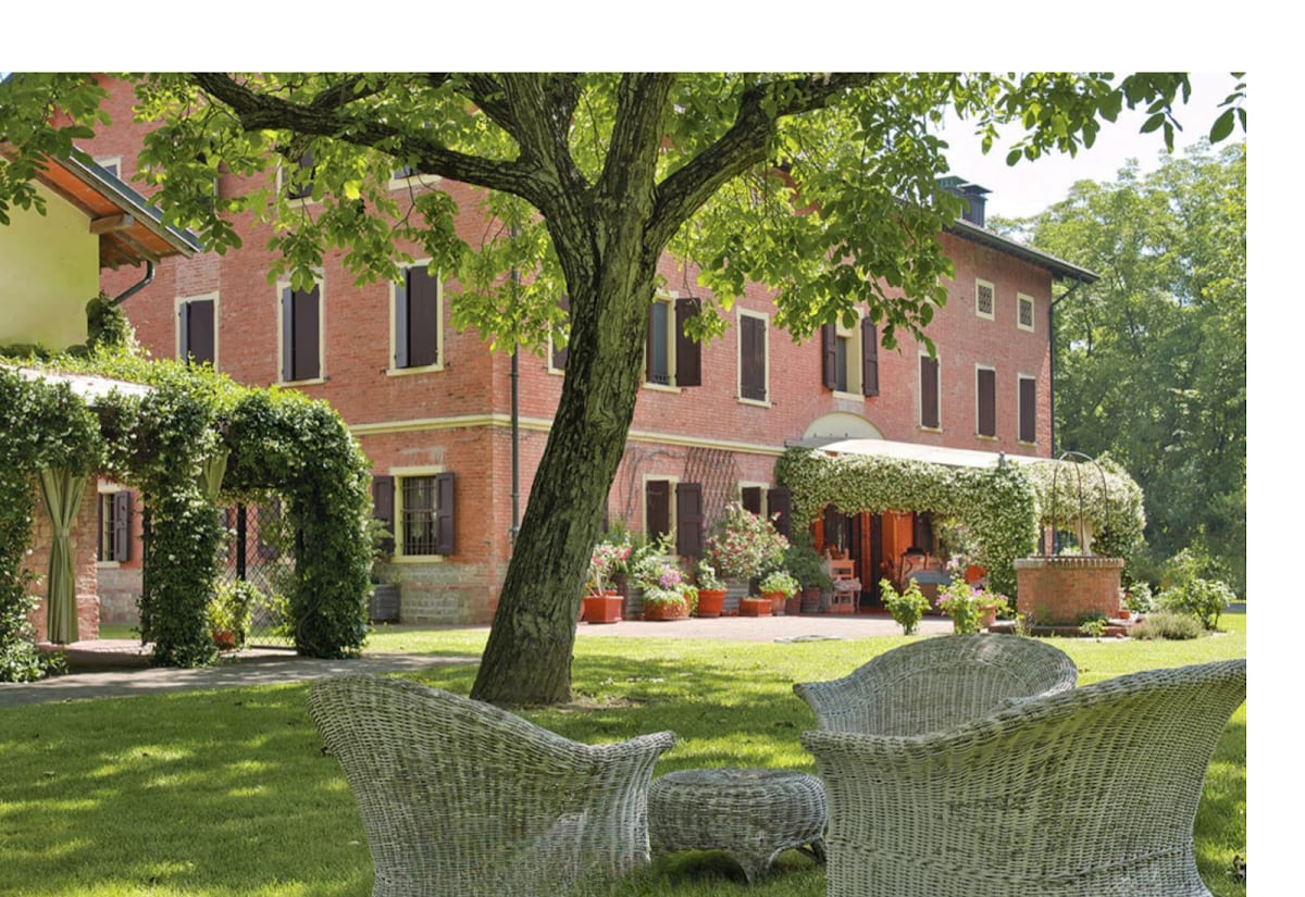 La Villa delle Rose - Affittacamere a Carpi