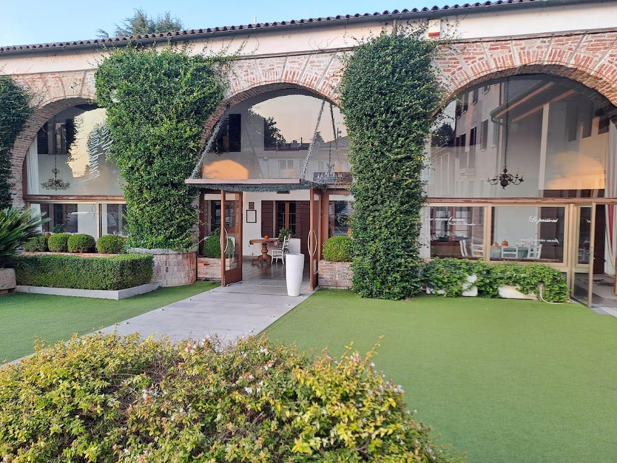 Al Tezzon Hotel