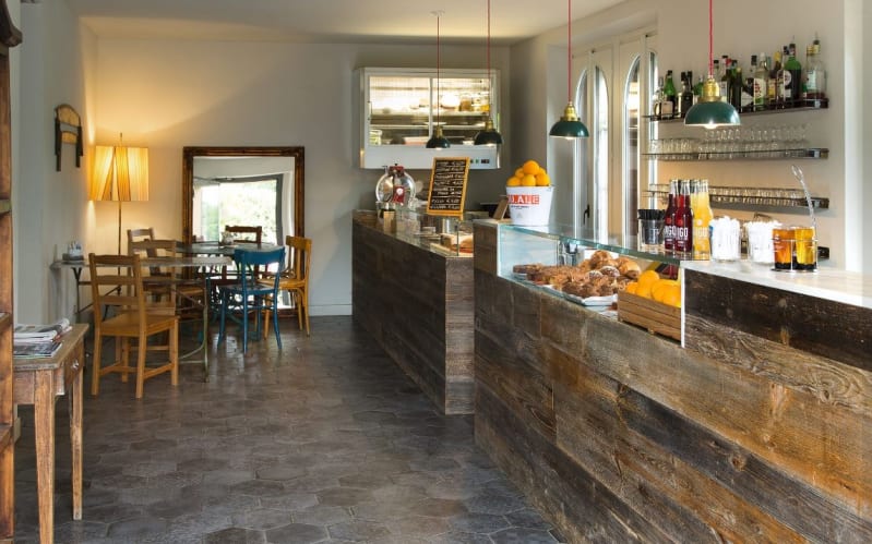 Brusco Bar & Rooms
