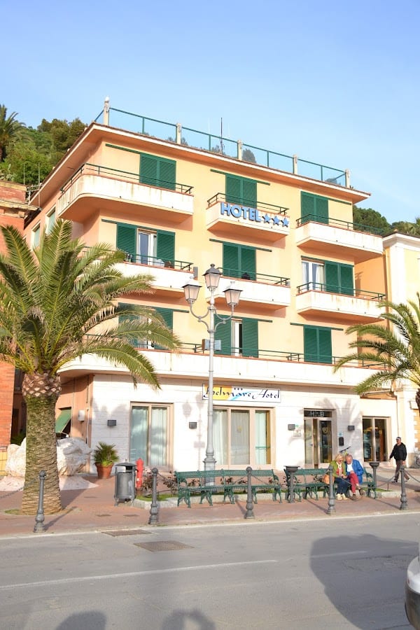 Hotel Belmare
