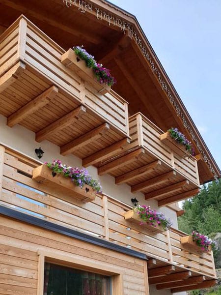 Chalet Resort Al Vecchio Fienile - SUITES con sauna e cromoterapia - VAL DI FIEMME - Dolomiti del Trentino
