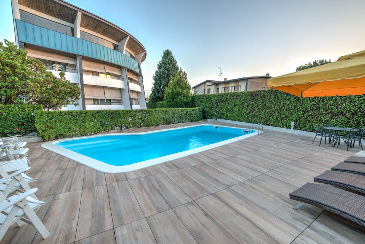 Cardano Hotel