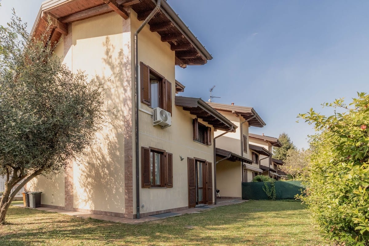 Le Quattro Stelle Villa CIN: IT012032B4U8Y7CGSB