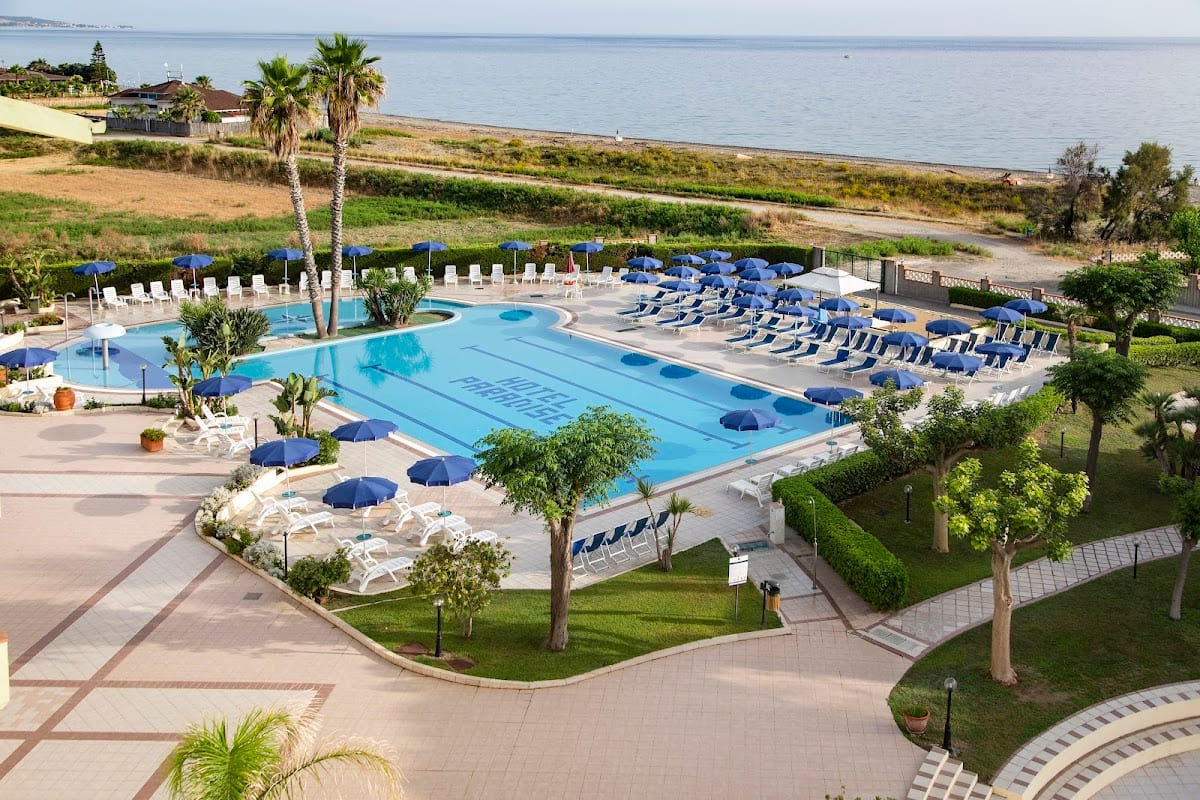 Hotel Village Paradise