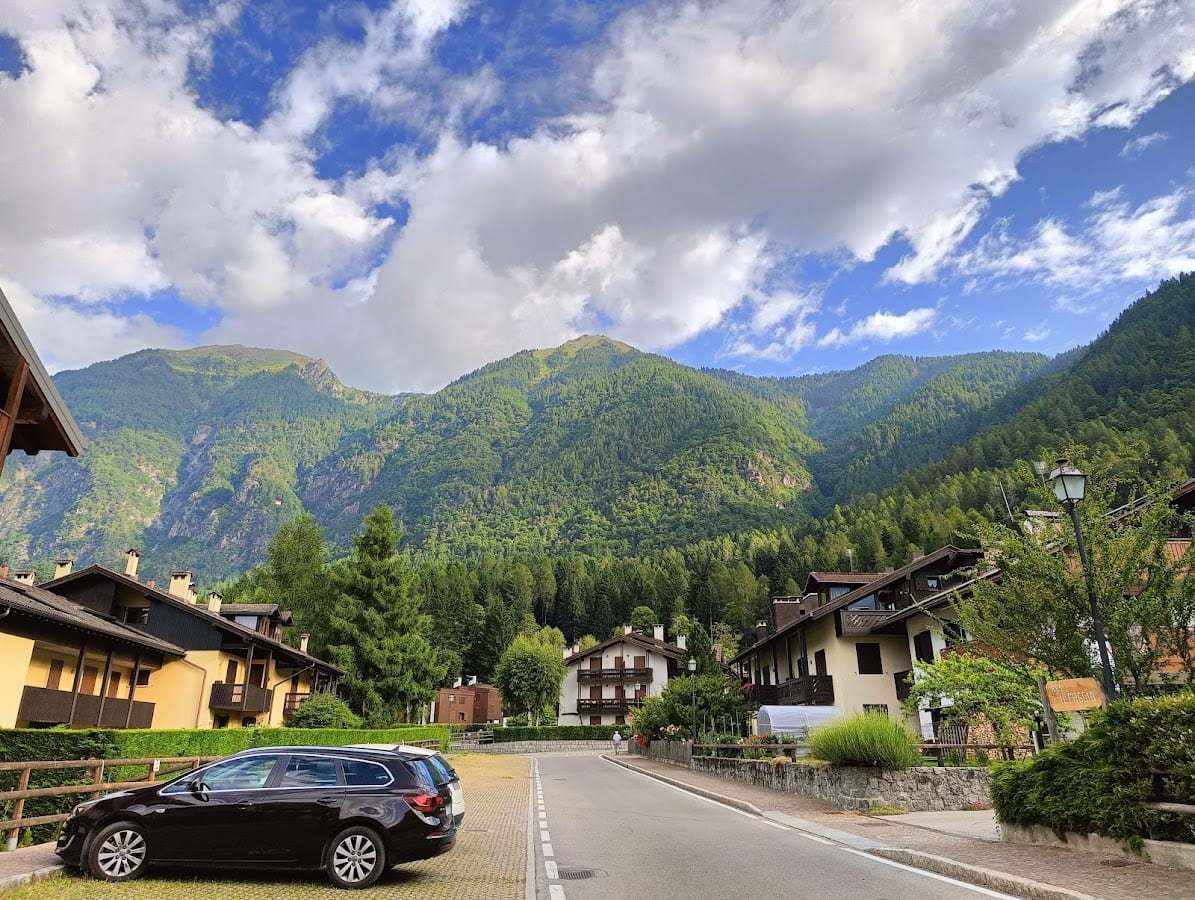 Residence Rta La Rosa Delle Dolomiti