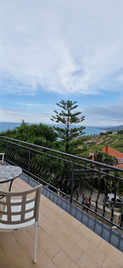 Nnakkara Guest House