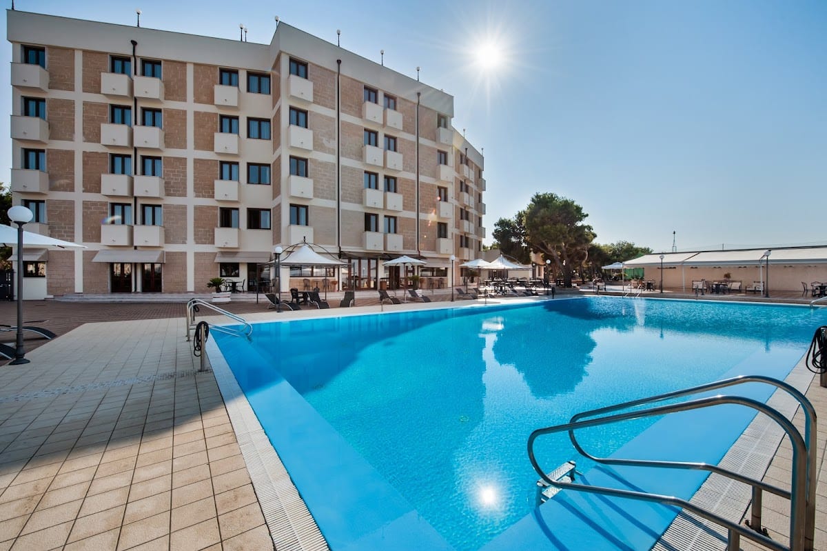 Ara Solis Hotel