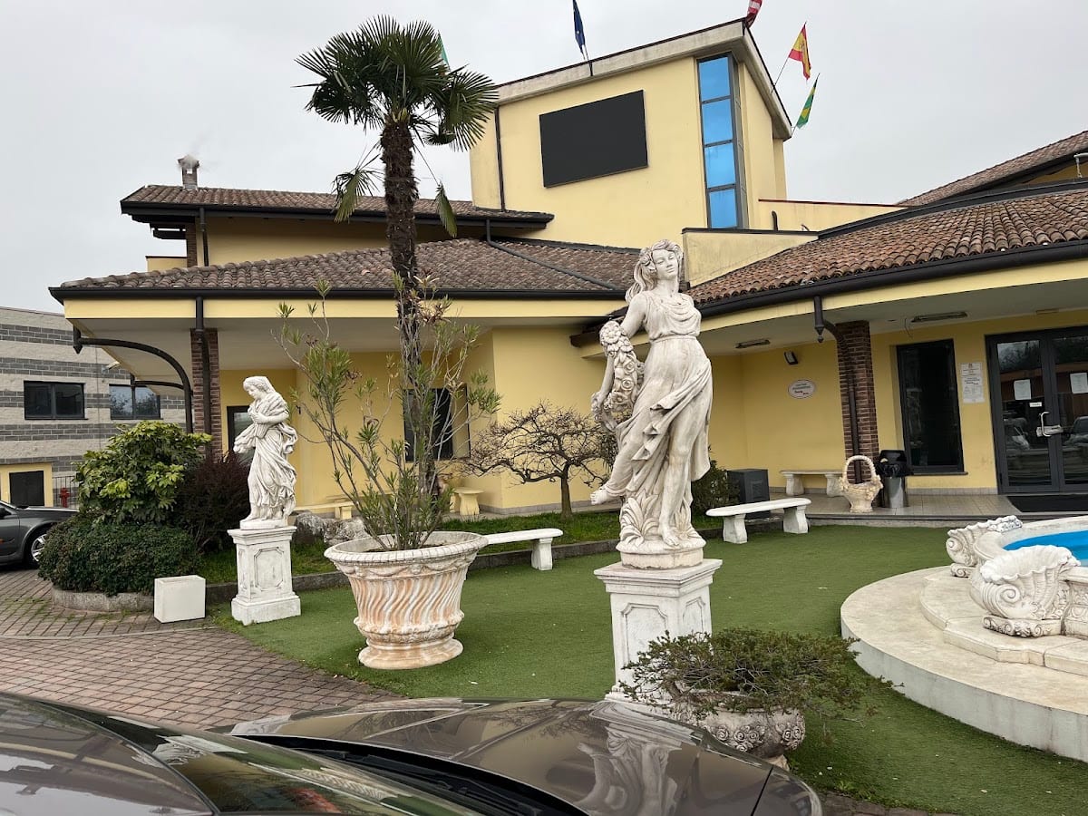 La Sesia Hotel Srl