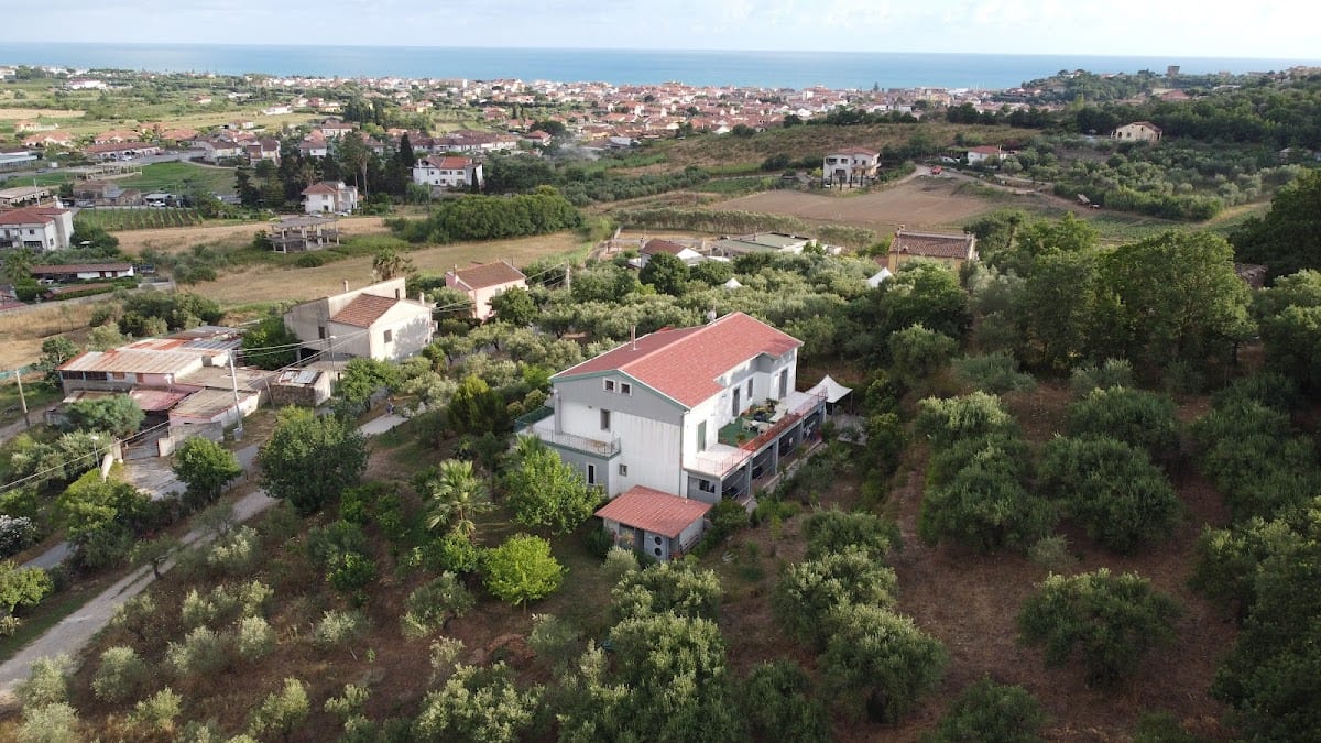 Agriturismo Zio Cristoforo, ristorante e piscina