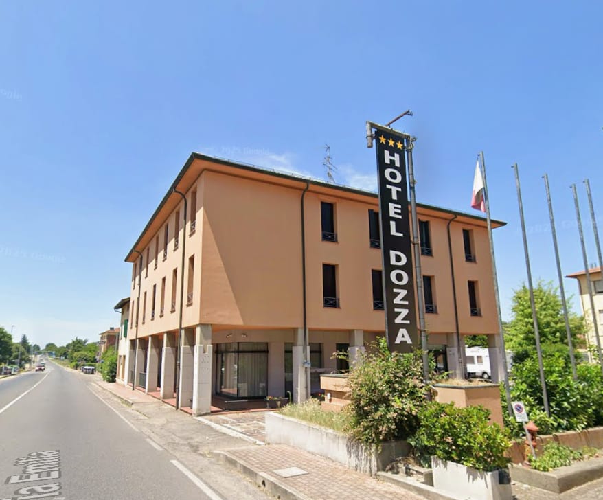 Hotel Dozza