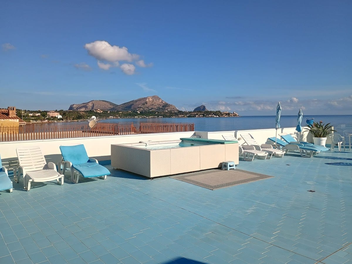 Blue Life, sea-luxury rooms