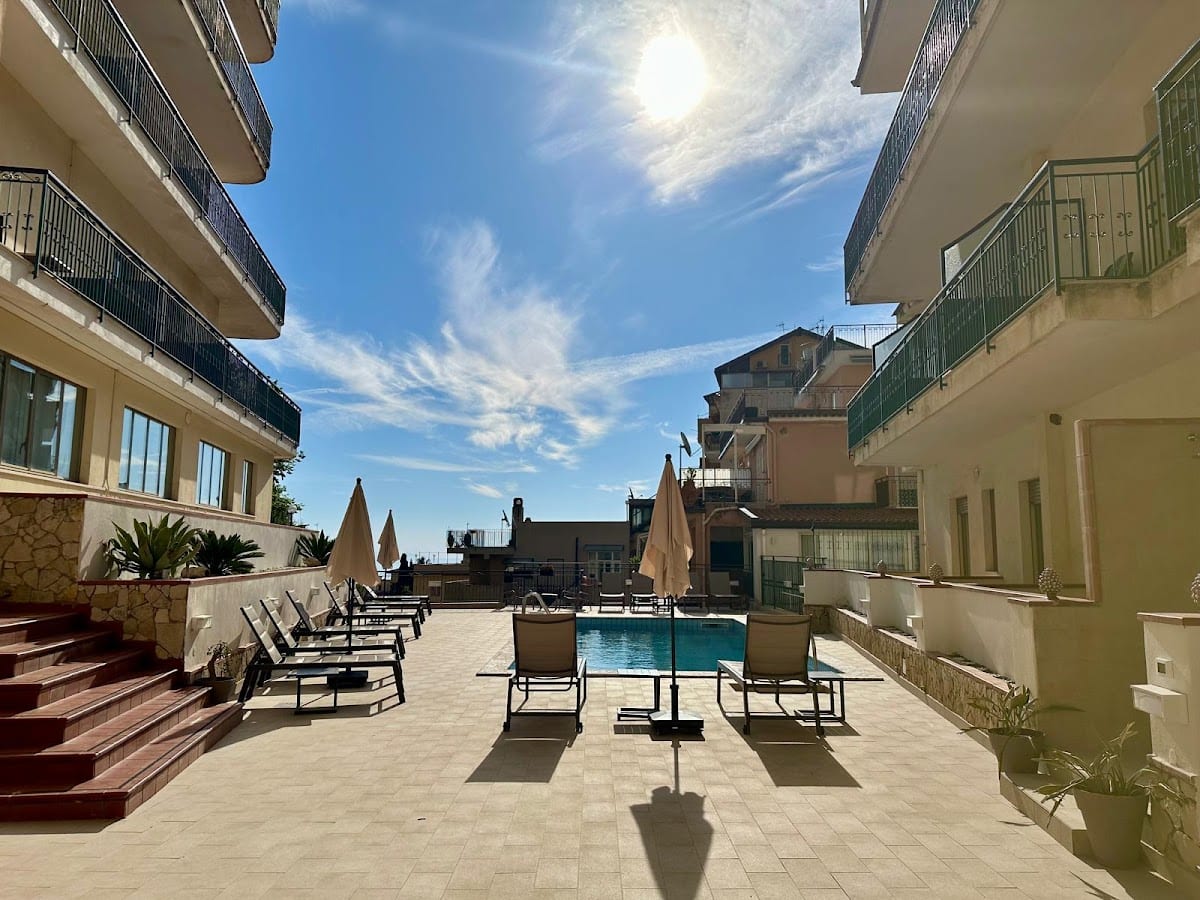 Hotel Soleado