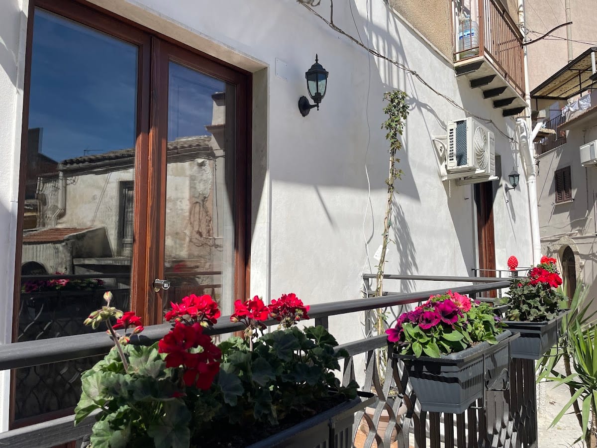 B&B Rose Rosse - Sicily Holiday House