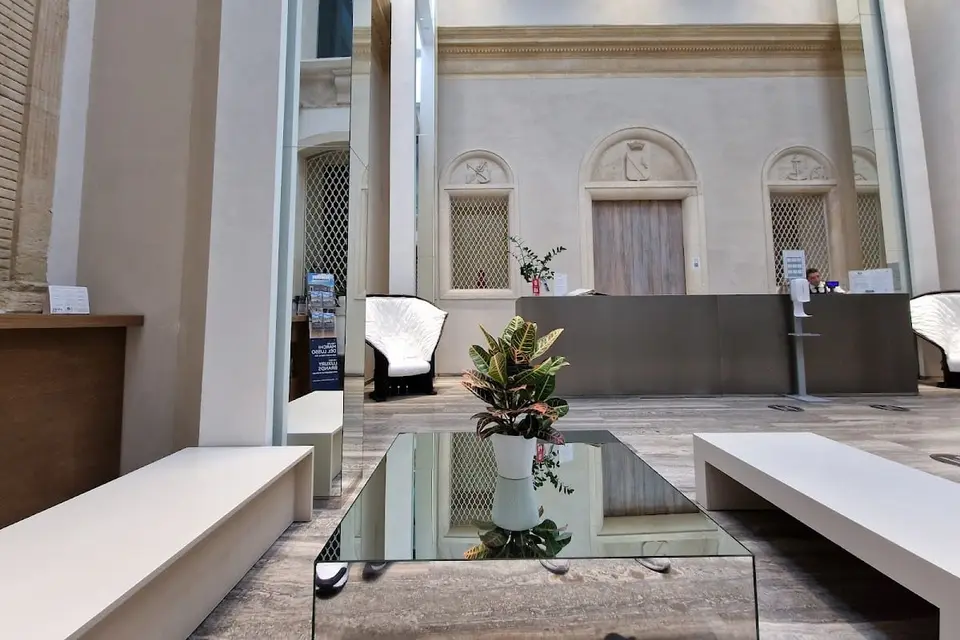 Romano House