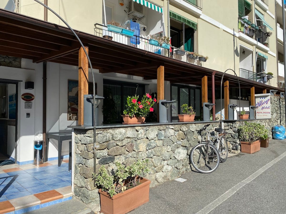 Albergo Punta Mesco