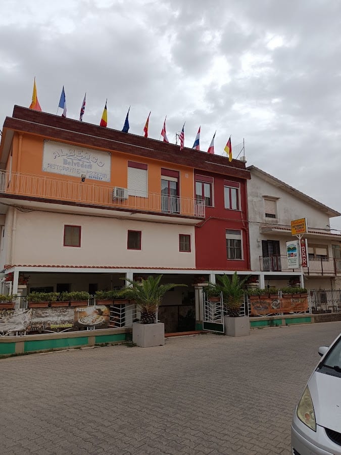 Albergo Belvedere con ristorante e pizzeria