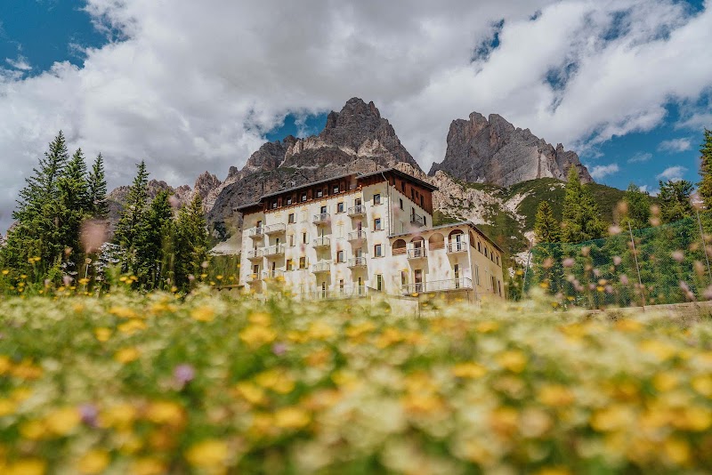 B&B HOTEL Passo Tre Croci Cortina