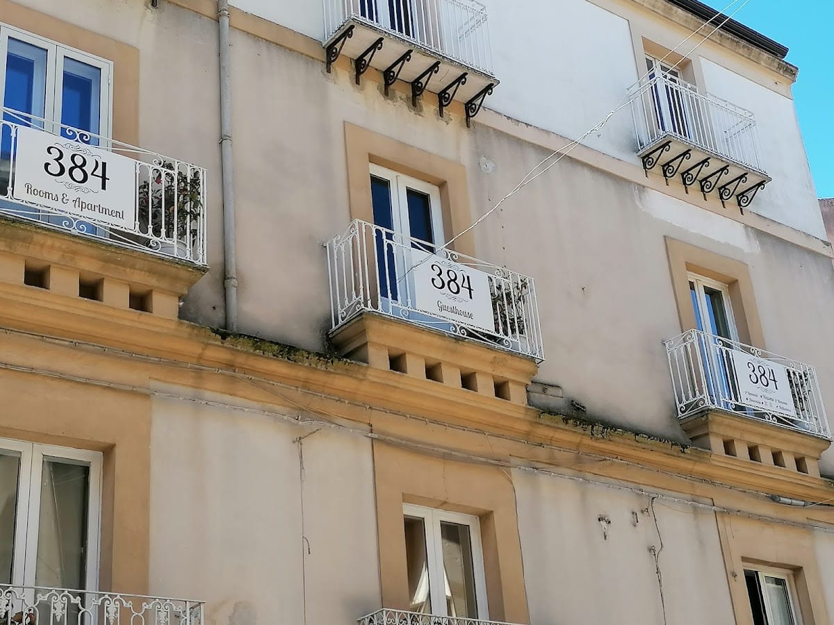 384 Guesthouse