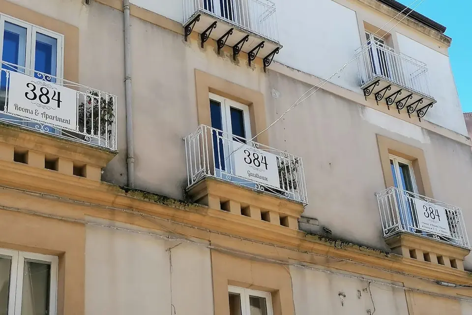 384 Guesthouse