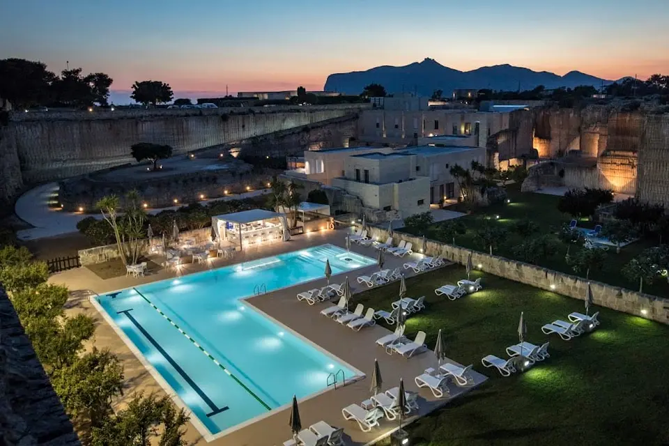 Cave Bianche Hotel