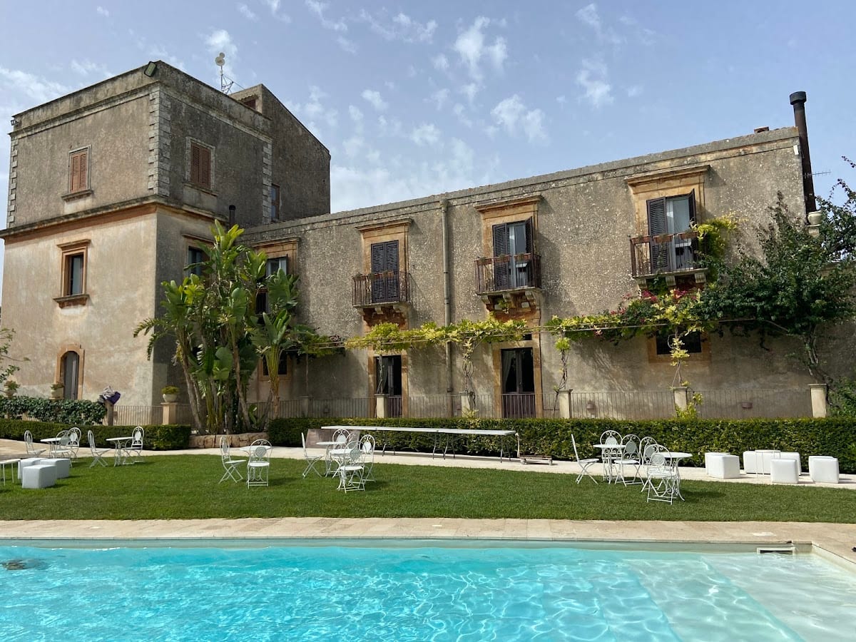 Borgo del Carato Case Sollima