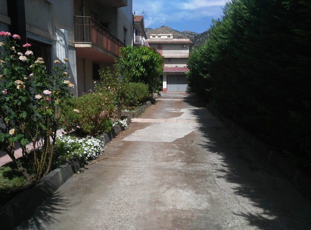 B&B Civico 115 - Gaggi (ME)