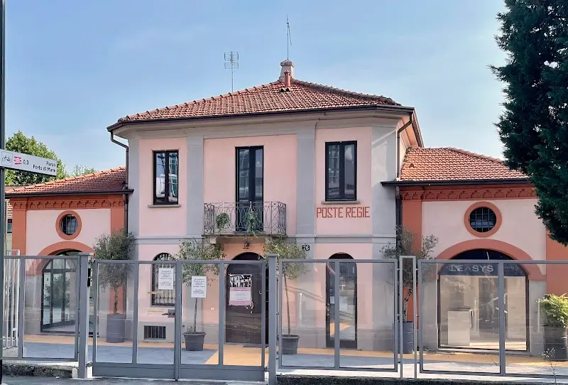 Poste Regie - Milan Guest House
